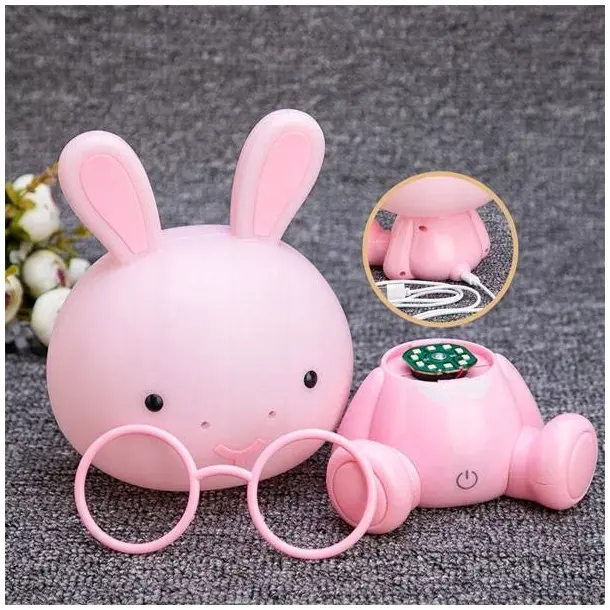 LAMPKA NOCNA DLA DZIECI KRÓLIK LAMPA BIURKOWA USB NA BIURKO PREZENT RÓŻ Bohater / Bajka: brak