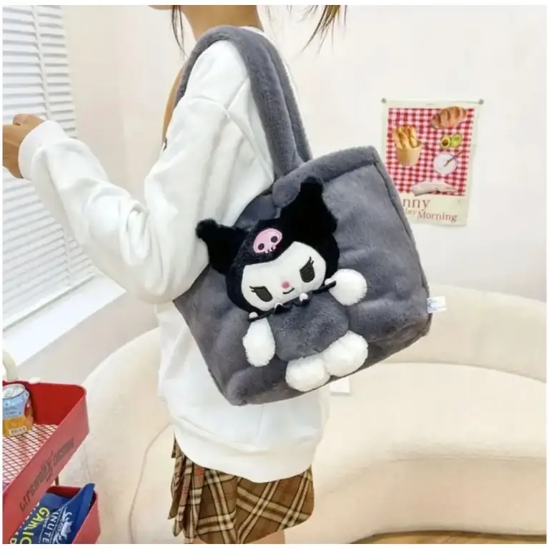 KUROMI Sanrio PLUSZOWA TORBA TOREBKA DLA DZIECI MASTKOTKA Kolor: czarny